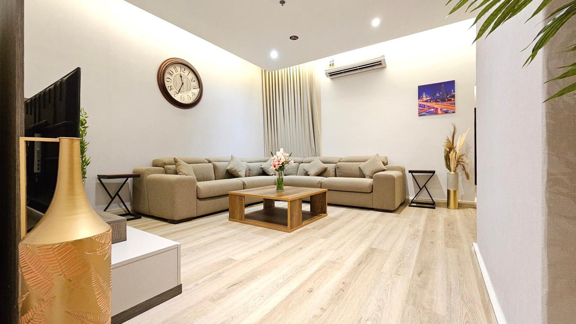 ג'דה رحال البحر للشقق المخدومة Rahhal Albahr Serviced Apartments מראה חיצוני תמונה
