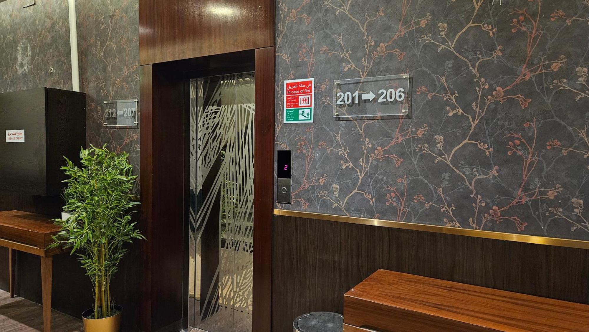 ג'דה رحال البحر للشقق المخدومة Rahhal Albahr Serviced Apartments מראה חיצוני תמונה